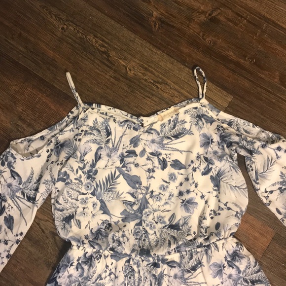 Altar’d state Romper - Picture 2 of 5